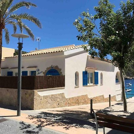 Hebergement Front De Mer Apartment Sant Elm Ngoại thất bức ảnh